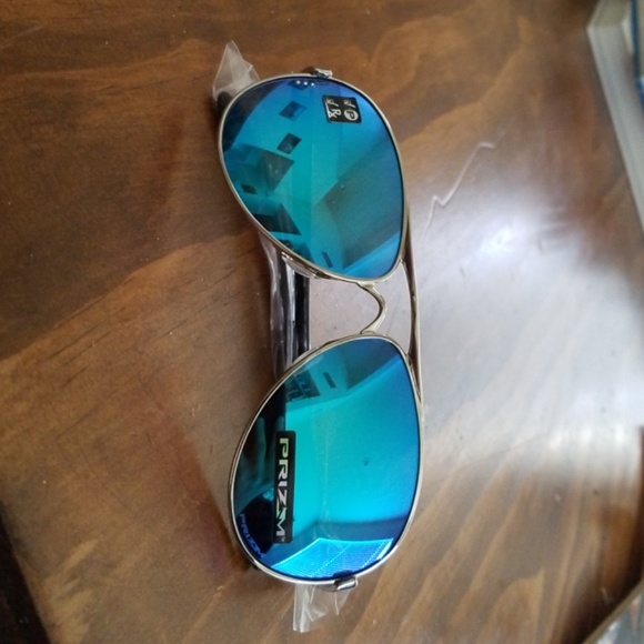 Oakley sunglasses